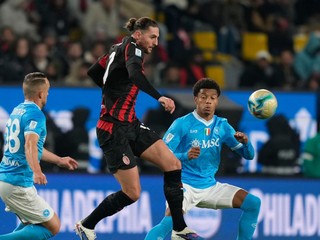 Fotka zo zápasu SSC Neapol - AC Miláno.