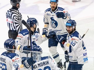 Popradčania sa tešia z gólu.