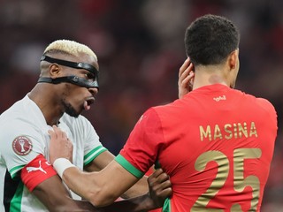 Momentka zo zápasu Maroko - Nigéria.