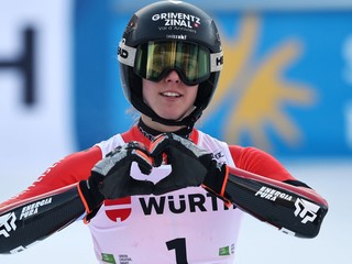 Švajčiarka Camille Rastová sa stala víťazkou obrovského slalomu v Kranjskej Gore 2026.