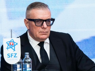 Na snímke staronový prezident Slovenského futbalového zväzu (SFZ) Ján Kováčik po jeho opätovnom zvolení.