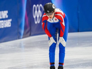 Na snímke sklamaná Slovenka Lea Popovičová počas kvalifikácie žien 500m.