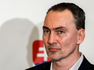 Na snímke prezident SZĽH a generálny manažér reprezentácie Miroslav Šatan.