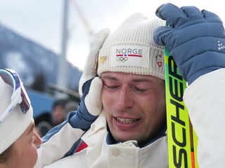 Sturla Holm Laegreid počas vytrvalostných pretekov na ZOH 2026.