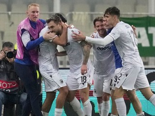 Hráči Viktorie sa radujú z gólu