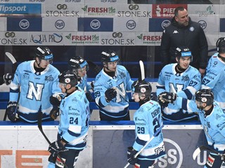 Na snímke gólová radosť hráčov Nitry.