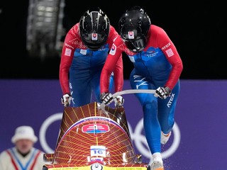 Slovenské bobistky Viktória Čerňanská a Lucia Mokrášová.