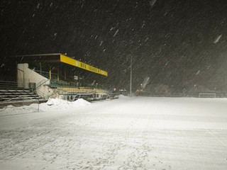 Vranov odohral len jeden polčas, zápas bol pre husté sneženie zrušený.