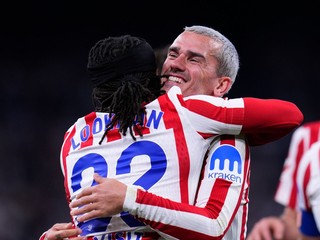 Ademola Lookman a Antoine Griezmann. 