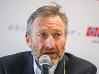 Miloslav Mečíř počas tlačovej konferencie po zasadnutí Rady Slovenského tenisového zväzu.