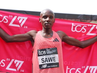 Kenský bežec Sabastian Sawe.