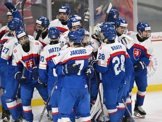 Radosť hráčov Slovenska po postupe do finále na MS U18 2026. 