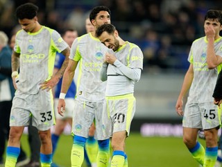 Sklamaní hráči Manchestru City police remíze na pôde Evertonu.
