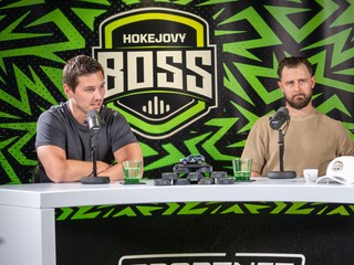 Tomáš Záborský a Tomáš Tatar počas nahrávania podcastu Hokejový BOSS.