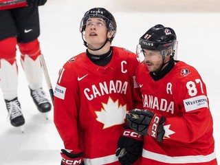 Macklin Celebrini a Sidney Crosby.