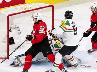 Fotka zo zápasu Švajčiarsko - Maďarsko na MS v hokeji 2026.