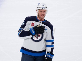 Jonathan Toews
