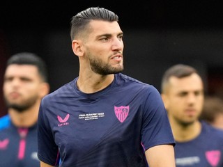 Rafa Mir.