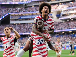 Folarin Balogun (20) oslavuje gól v zápase USA - Paraguaj na MS vo futbale 2026.