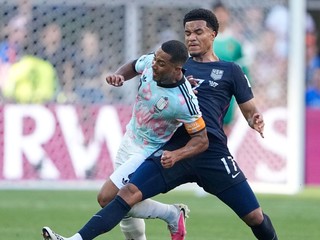 Youri Tielemans v drese Belgická.