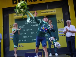 Mads Pedersen v zelenom drese pre lídra bodovacej súťaže na Tour de France 2026.