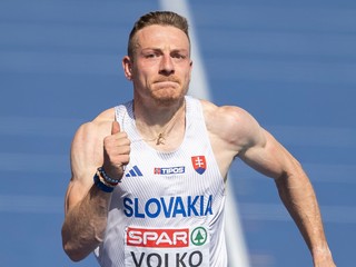 Ján Volko počas rozbehu na 200 metrov na majstrovstvách Európy v anglickom Birminghame.
