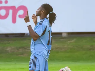 Na snímke Manasse Kianga (Slovan) sa teší z gólu počas prvého zápasu 3. predkola Ligy majstrov Mjällby AIF - ŠK Slovan Bratislava.