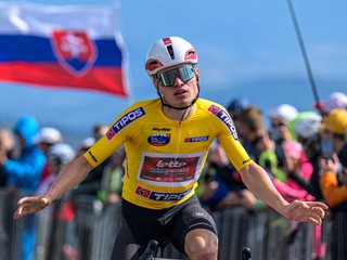 Belgičan Lennert Van Eetvelt z tímu  Lotto Intermarche víťazí v záverečnej 5. etape cyklistických pretekov Okolo Slovenska.
