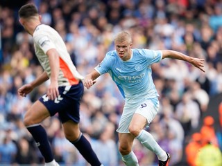 Erling Haaland v zápase Manchester City a Coventry.