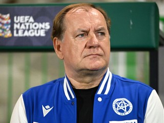 Tréner Slovenska Vladimír Weiss st. počas zápasu C-divízie Ligy národov Slovensko - Moldavsko.