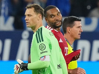 Manuel Neuer, a Jonathan Tah.