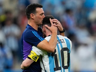 Lionel Scaloni a Lionel Messi