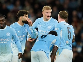 Futbalisti Manchestru City v zápase proti PSG.