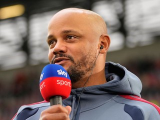 Na archívnej snímke z 10. októbra 2026 tréner Bayernu Mníchov Vincent Kompany.