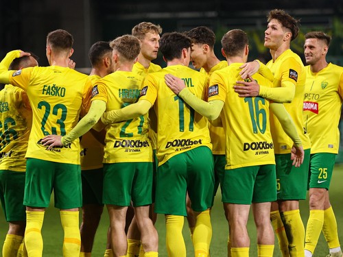 SR futbal Slovnaft Cup štvrťfinále ZAX .jpg