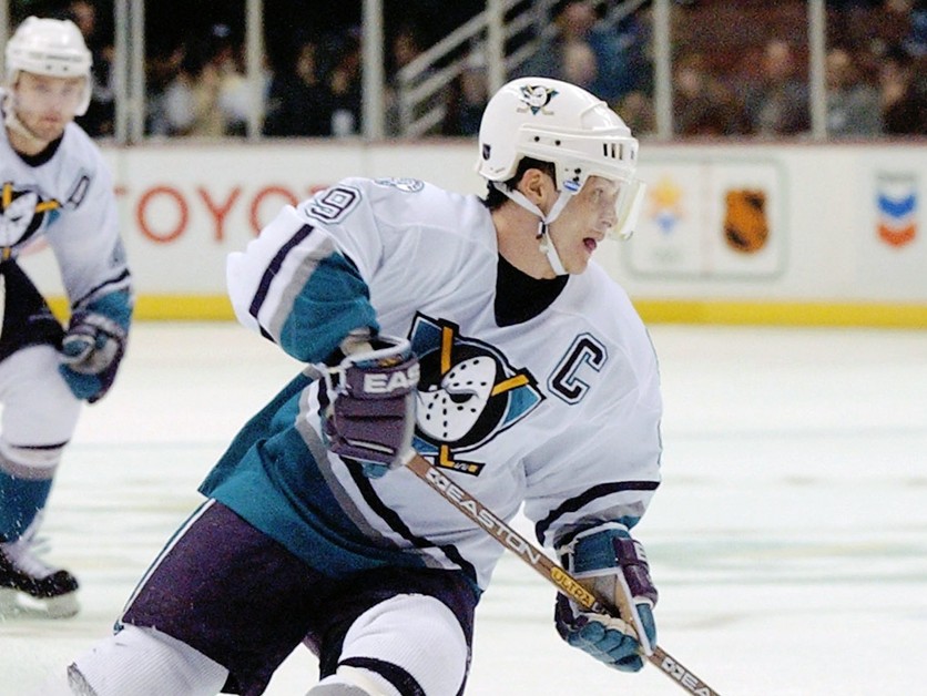 Paul Kariya.