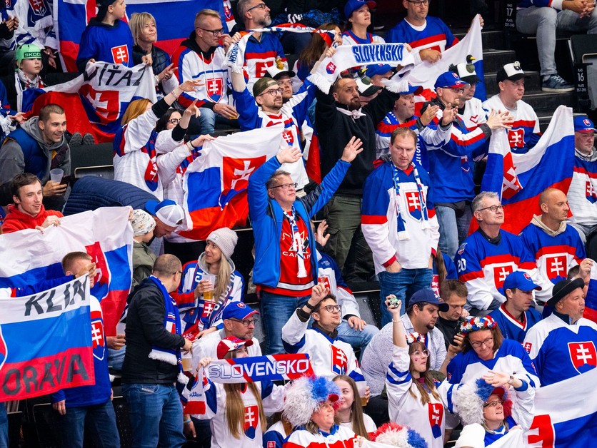 Slovenskí fanúšikovia na MS v hokeji 2025.