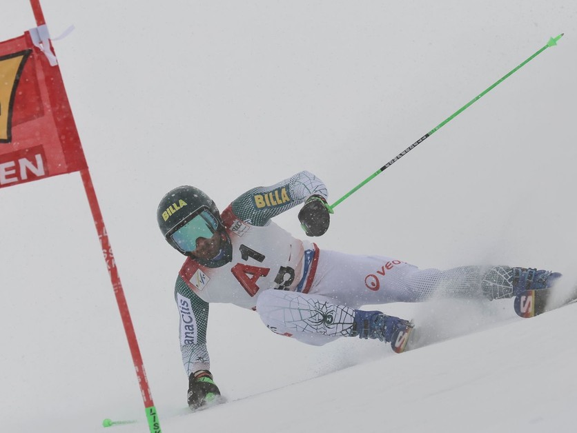Andreas Zampa počas prvého kola obrovského slalomu v Söldene.