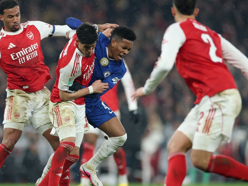 Momentka zo zápasu Arsenal - Chelsea.