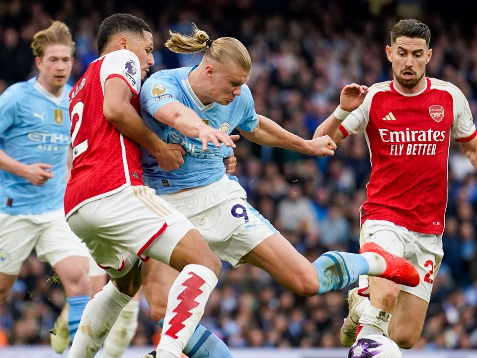 Fotka zo zápasu Manchester City - Arsenal.
