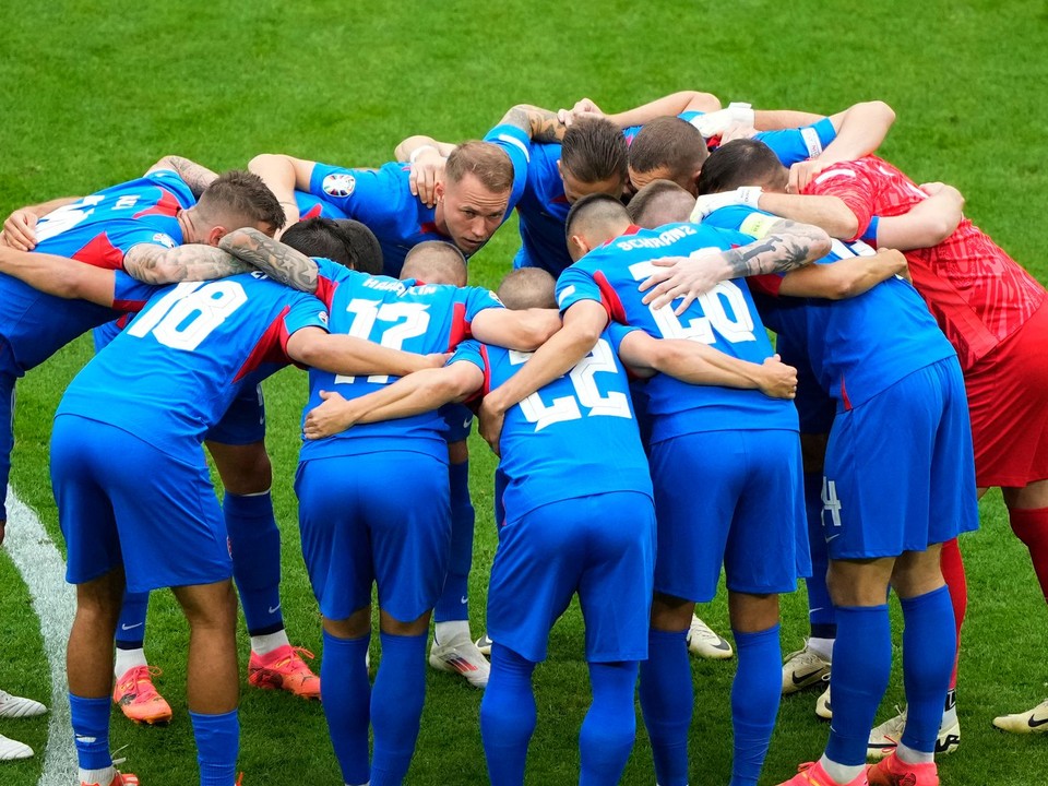 Slovenskí futbalisti pred zápasom Slovensko - Anglicko v osemfinále EURO 2024.