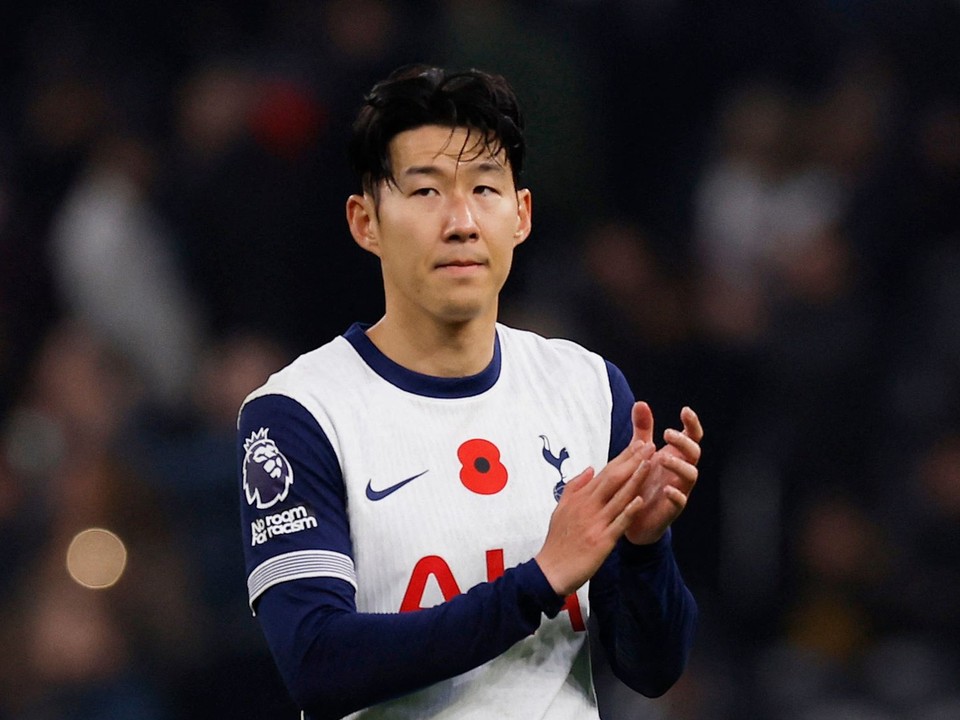 Son Heung-min v drese Tottenham Hotspur.