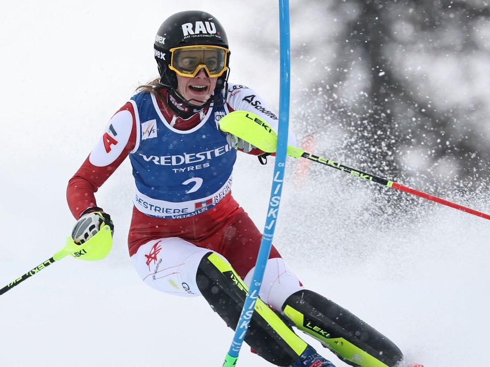 ONLINE: Slalom žien v stredisku Sestriere 2025 dnes LIVE - 2. kolo.