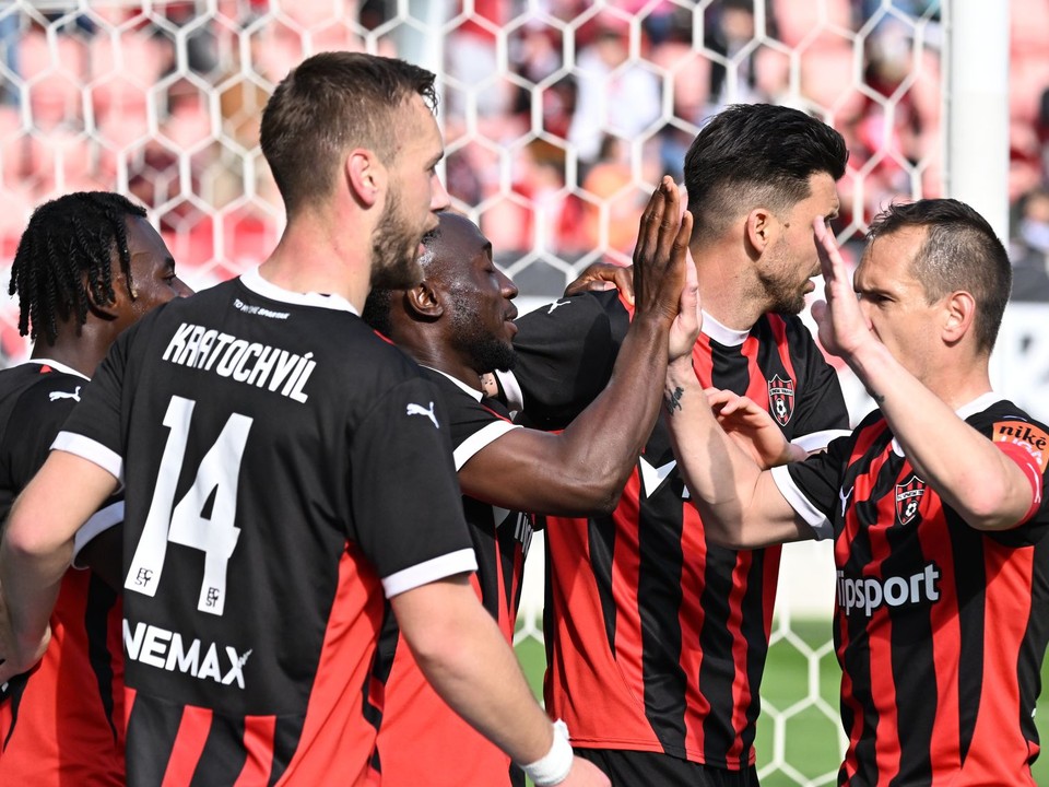 Futbalisti Spartak Trnava.