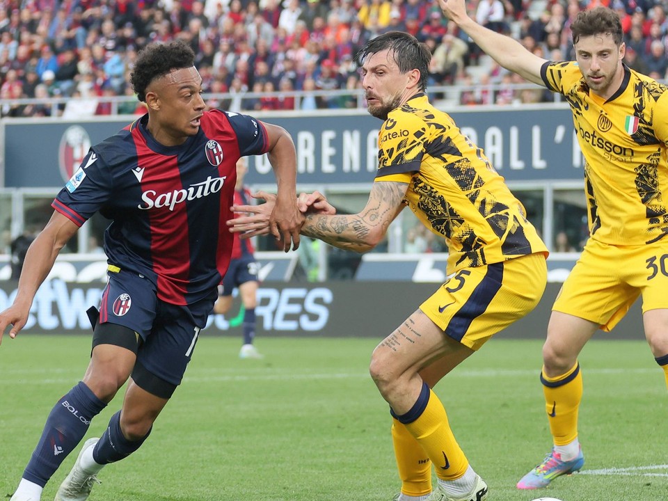 Fotka zo zápasu FC Bologna - Inter Miláno.