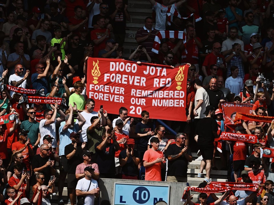 Fanúšikovia Liverpoolu. 