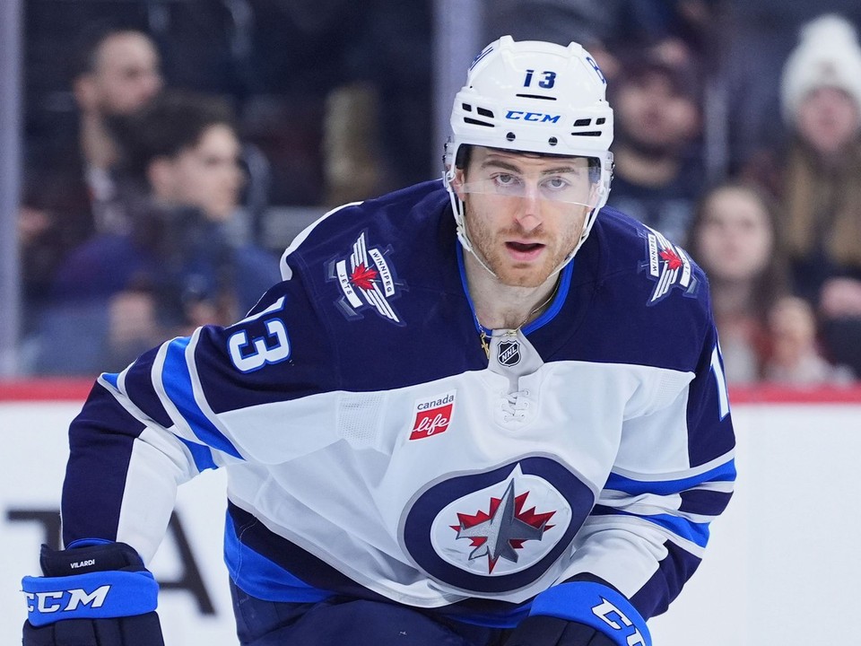 Gabriel Vilardi v drese Winnipegu.