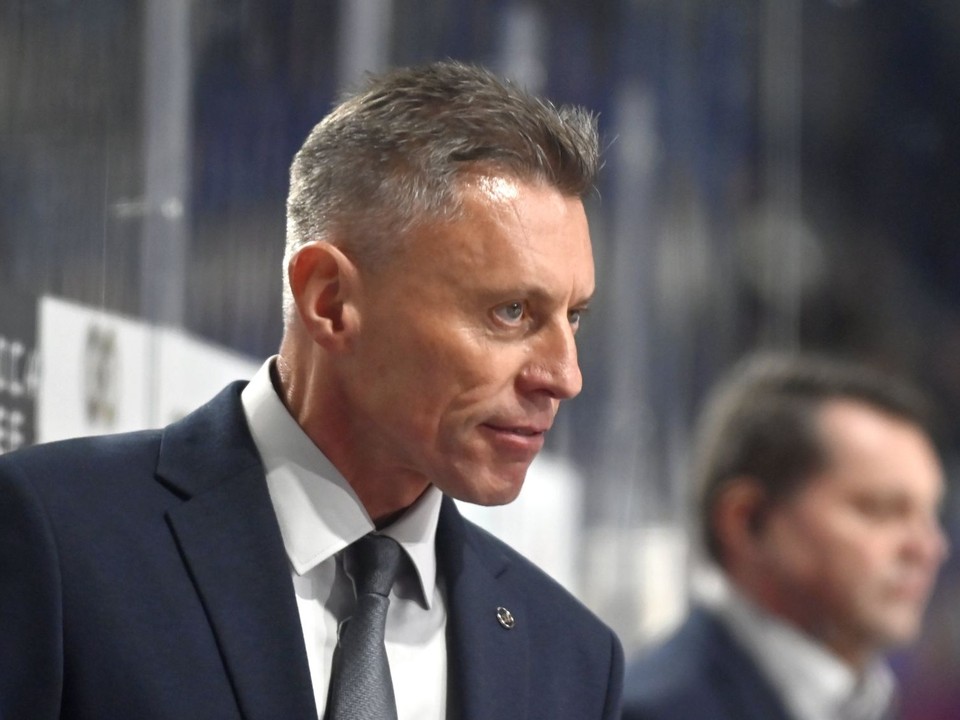 Tréner MHK 32 Liptovský Mikuláš Aleš Totter.