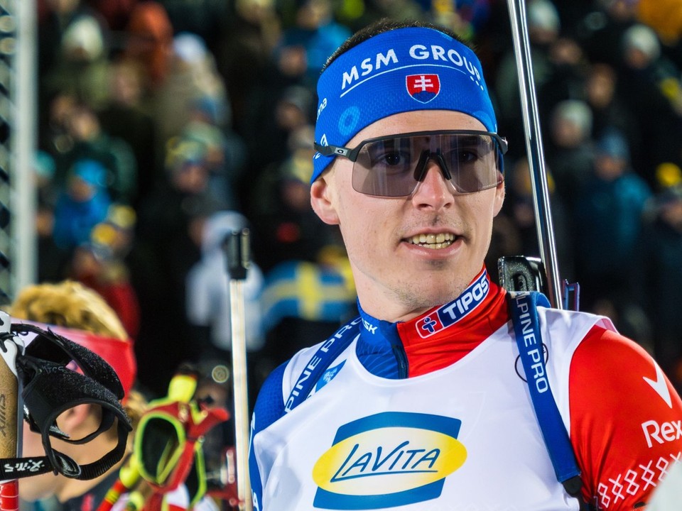 Slovenský biatlonista Tomáš Sklenárik.
