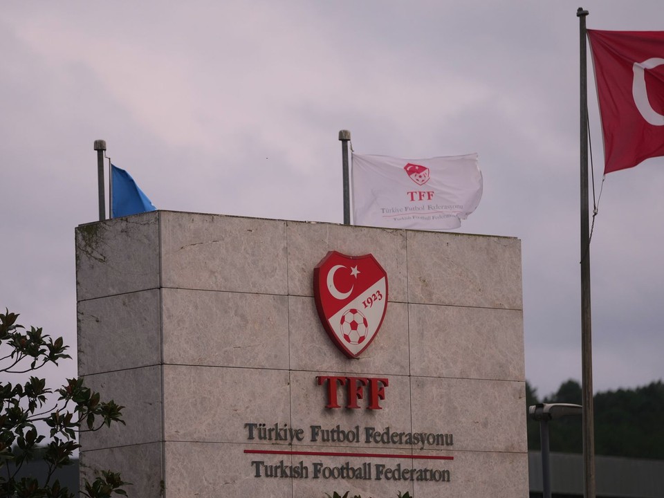 Turecká futbalová federácia. 